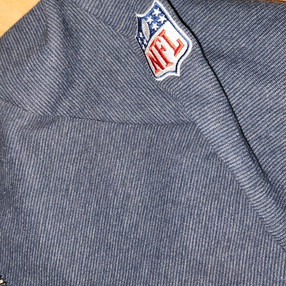 Vineyard Vines NFL Logo Quarter Zip Shep Sweater Pullover - Picture 3 of 5